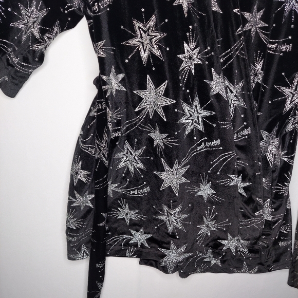 Victoria's Secret Velour Robe Womens XS/S Black Silver Sparkle Stars Logo Belt - Picture 4 of 9